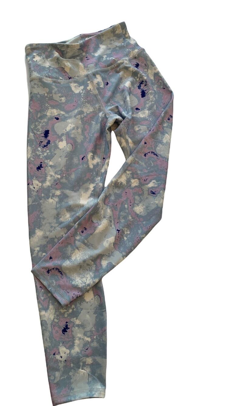 Medium Wild Fox Sweat Womens Pastel Pattern Activewear Leggings Crop 25" Inseam
